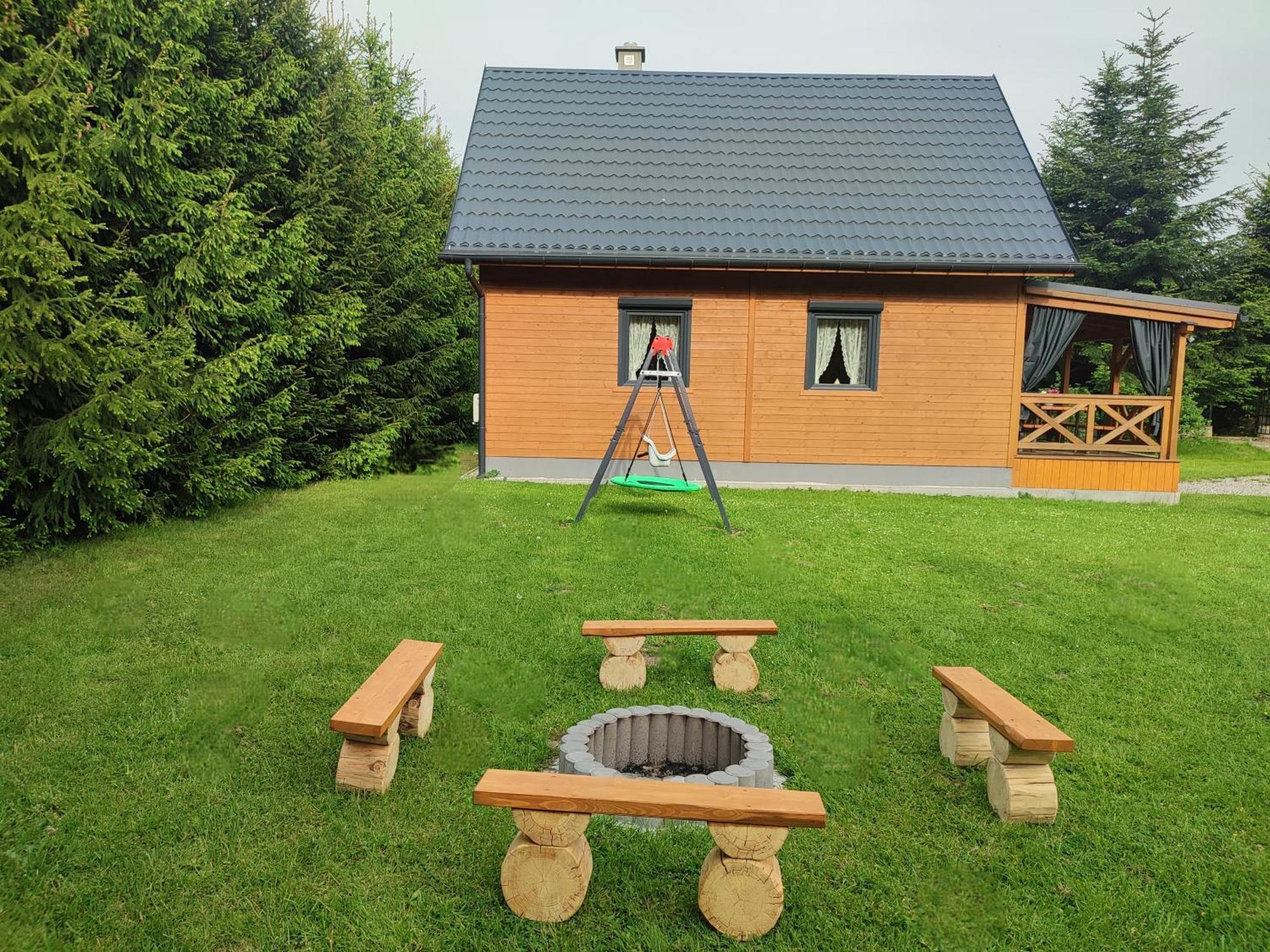 Smrekowa Chatka W Milowce Milowka Bagian luar foto